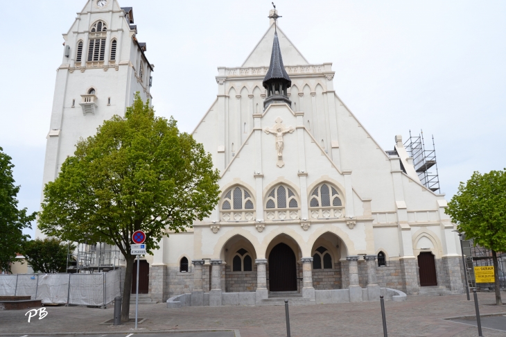 église de la Nativité - Linselles