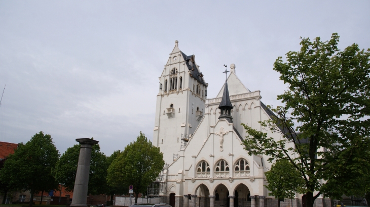 église de la Nativité - Linselles