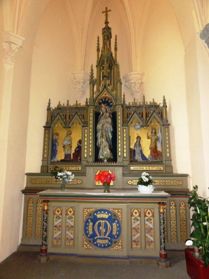 Mairieux (59600) église Saint-André, autel de la Vierge Marie