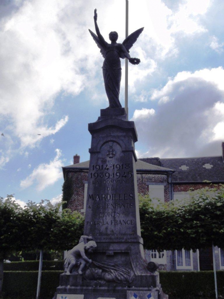 Maroilles (59550) monument aux morts