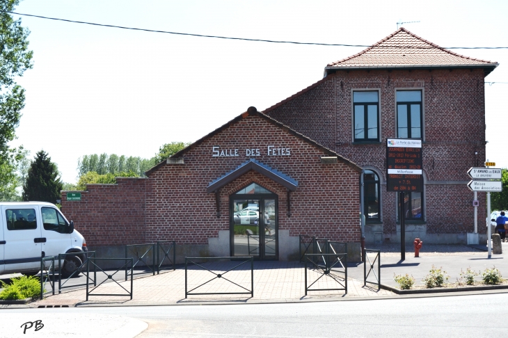 Salle des Fêtes - Millonfosse