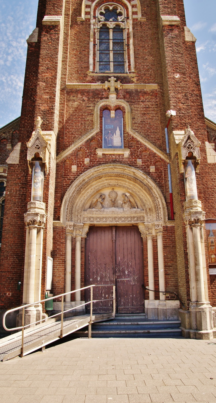 &&église saint-Amand - Neuville-sur-Escaut