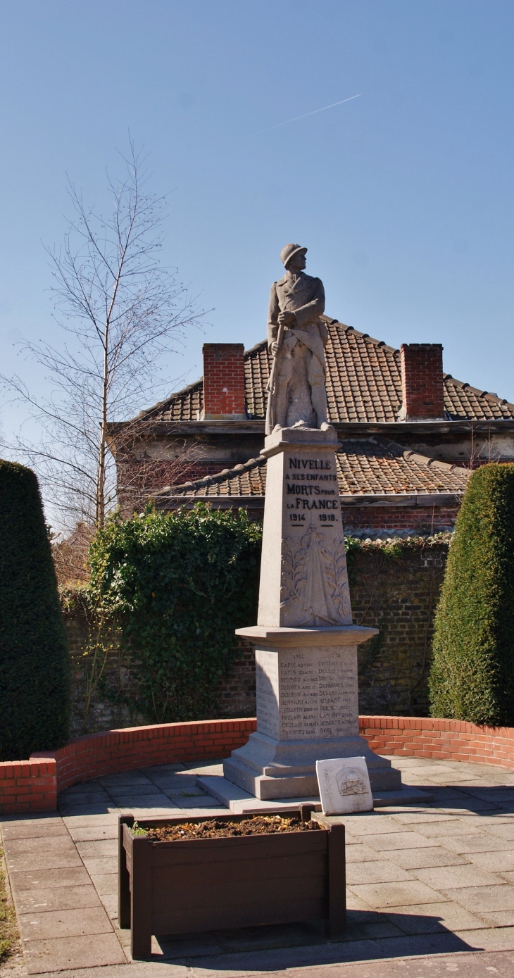 Monument aux Morts - Nivelle