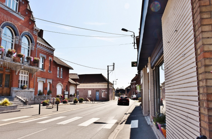 La Commune - Ostricourt