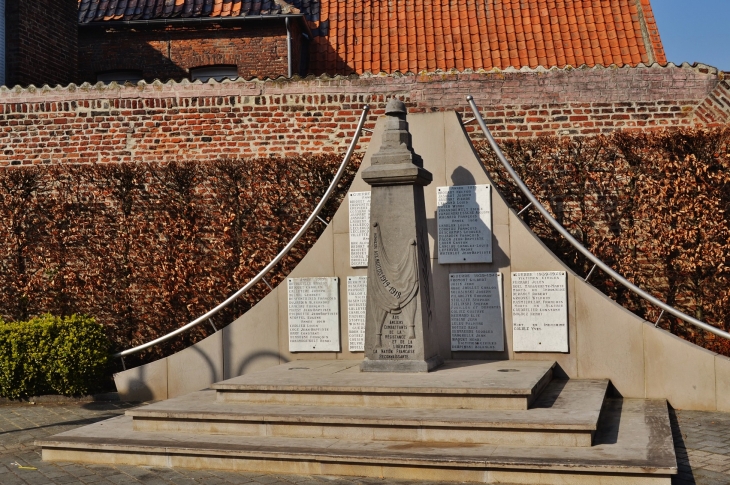 Monument aux Morts - Pecquencourt