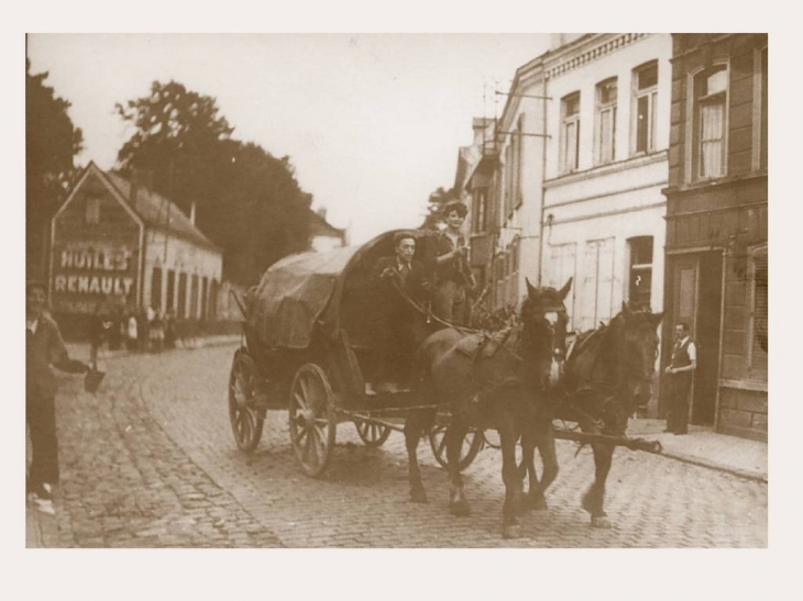 Rue nationale - libération 1944 - Pont-à-Marcq