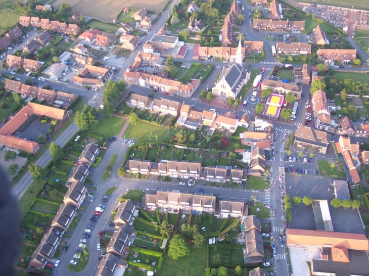 Le centre vue de montgolfière - Prémesques