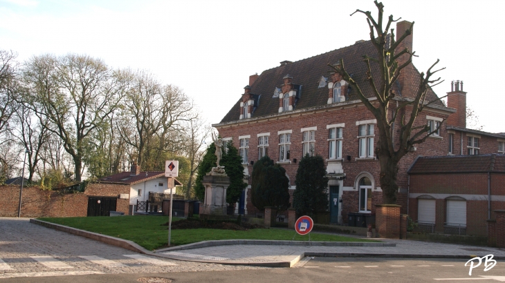  - Quesnoy-sur-Deûle