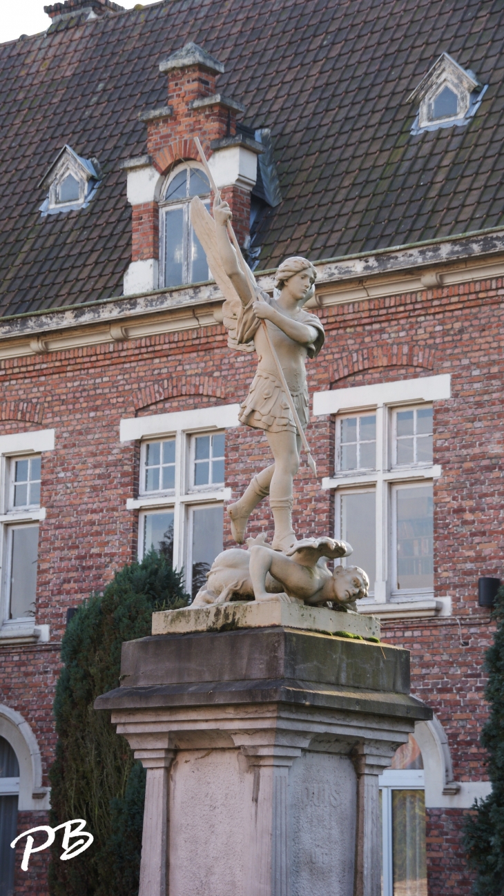  - Quesnoy-sur-Deûle