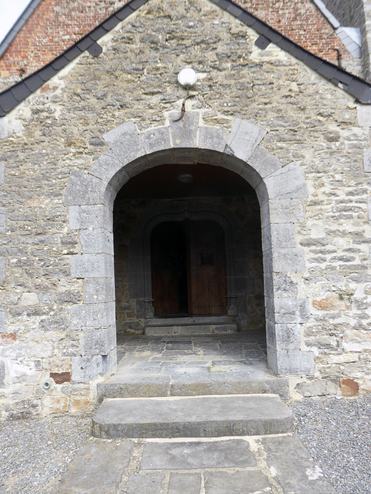 Le porche de l'église - Rainsars