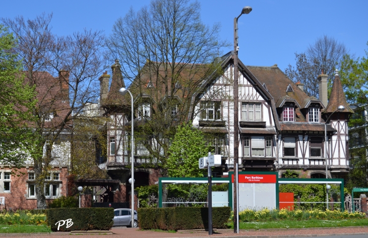 Maison Bourgeoise Avenue Jean Jaures - Roubaix