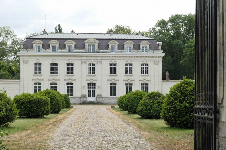 Le château - Roucourt