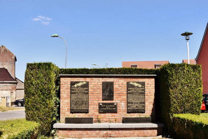 Monument-aux-Morts - Rouvignies