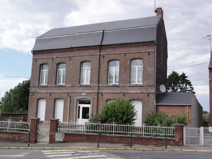 Sains-du-Nord, ancienne école des garçons à Là-Haut