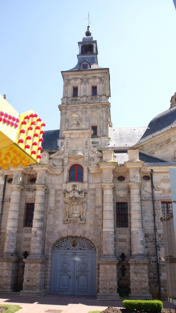 Hotel-de-Ville - Saint-Amand-les-Eaux