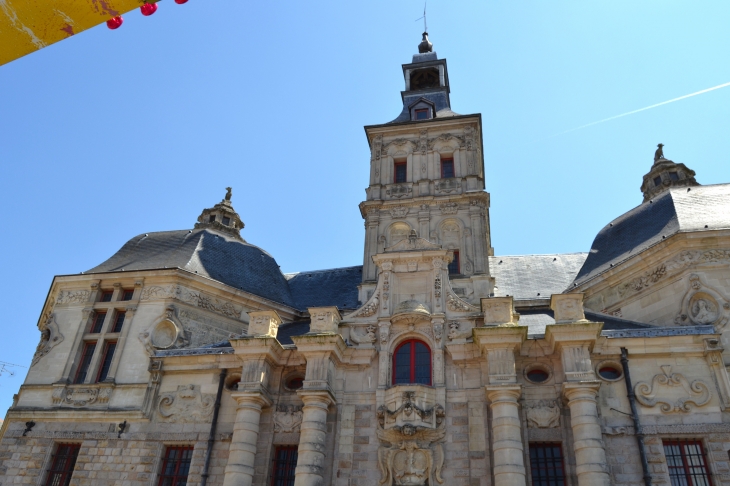 Hotel-de-Ville - Saint-Amand-les-Eaux