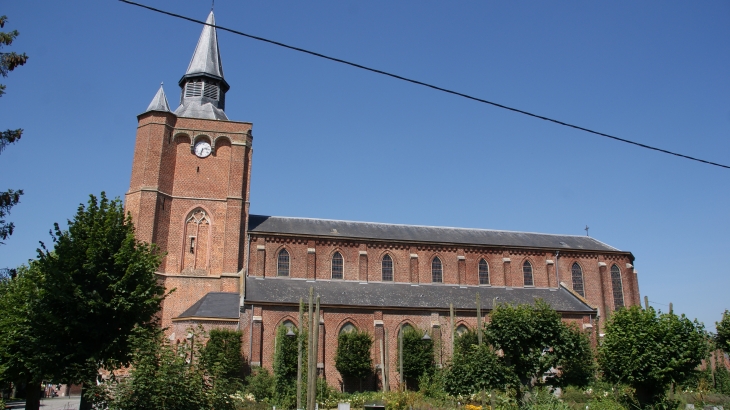 <<église Saint-Jean-Baptiste et sa tour du 16 Em Siècle - Saint-Jans-Cappel