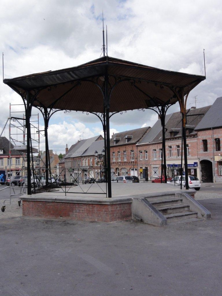 Solre-le-Château (59740) kiosque à musique