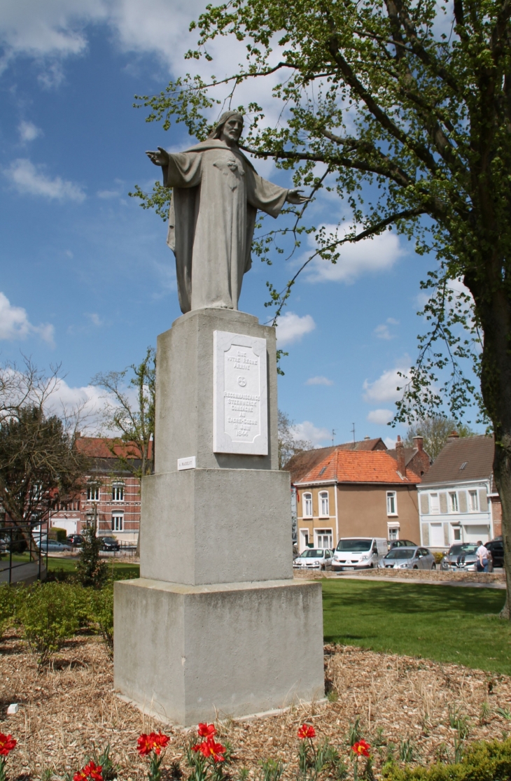 Le Village ( Statue ) - Steenwerck