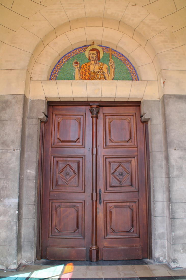 L'église ( Le Portail ) - Steenwerck