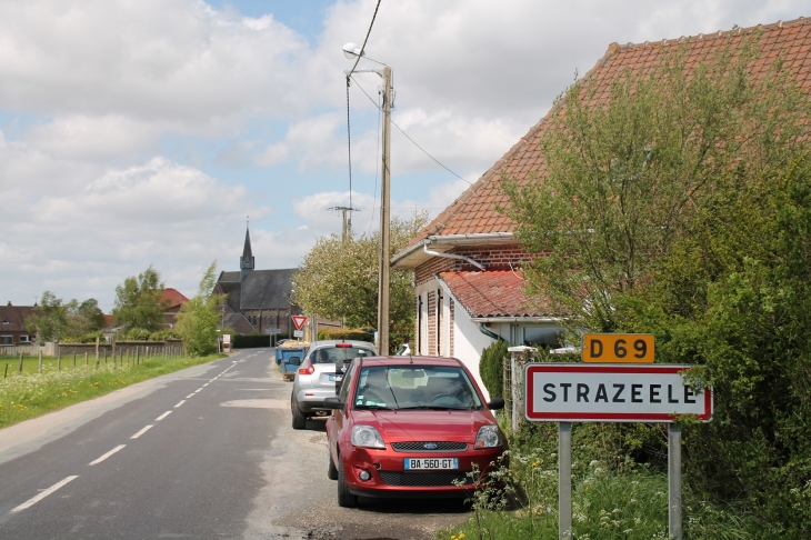 Le Village - Strazeele