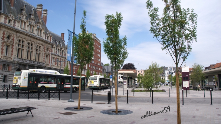 Place Roussel gare des bus  - Tourcoing