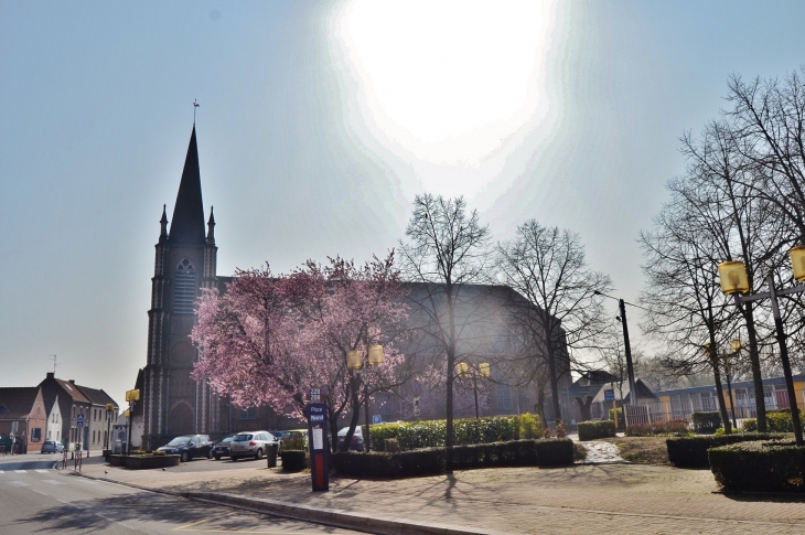 <<<église Saint-Sarre - Vred