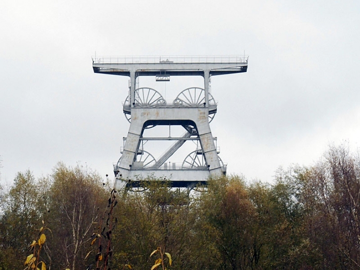 Arenberg : chevalet de mine - Wallers