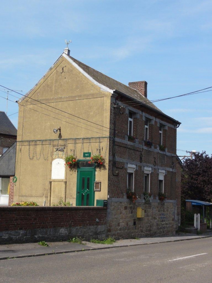 Willies (59740) mairie