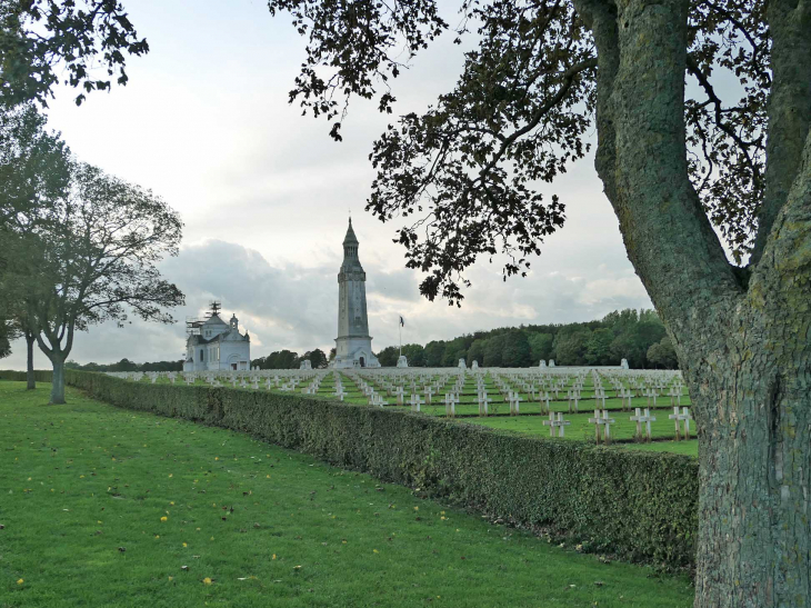 La nécropole de Notre Dame de Lorette - Ablain-Saint-Nazaire