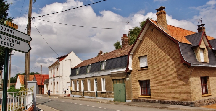 Le Village - Alquines