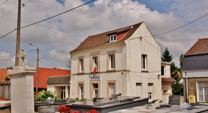 La Mairie - Alquines