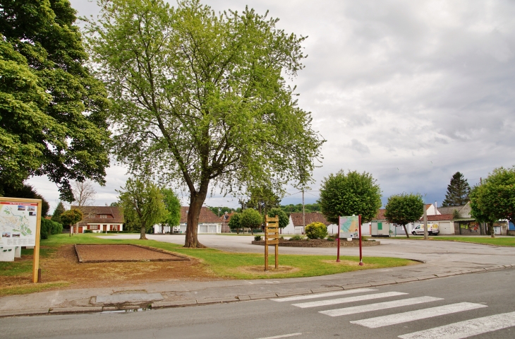 Le Village - Beaurainville