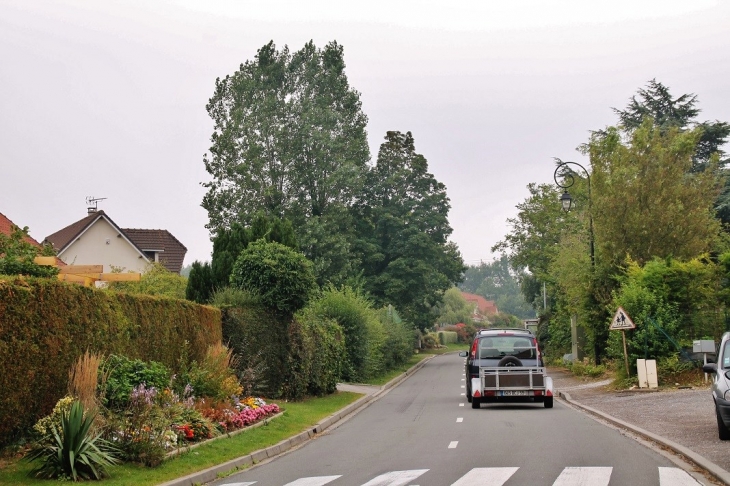 Le Village - Bellebrune