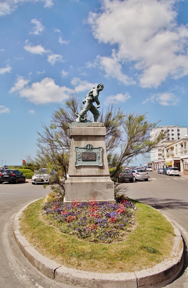 Monument-aux-Morts - Berck