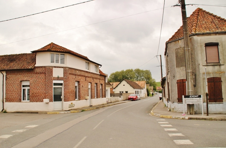 Le Village - Bréxent-Énocq