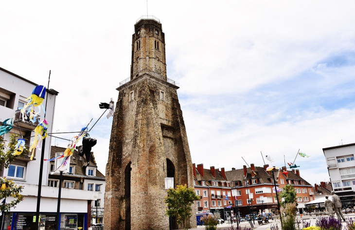 La Tour - Calais