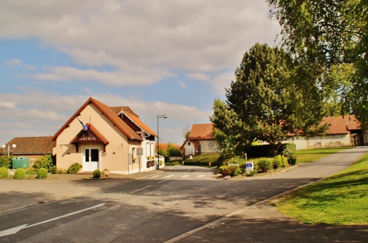 Le Village - Campigneulles-les-Petites