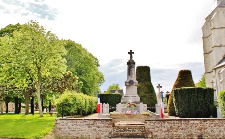 Monument-aux-Morts - Cléty