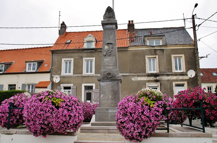 Monument-aux-Morts - Condette