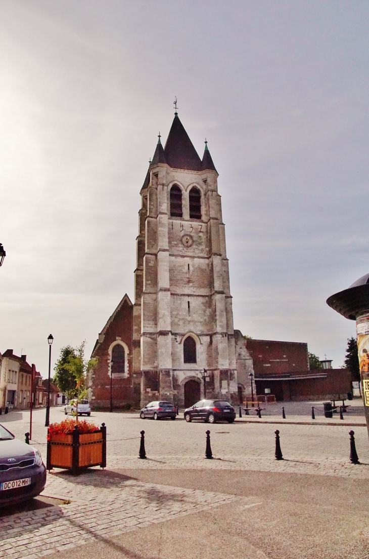  **église Saint-Piat - Courrières