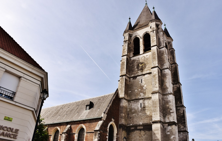  **église Saint-Piat - Courrières