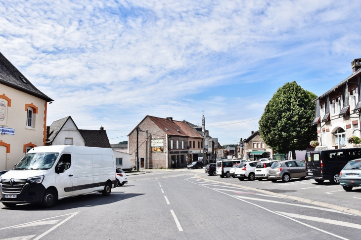 La Commune - Croisilles