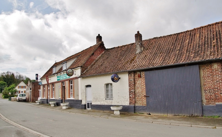 Le Village - Enquin-sur-Baillons