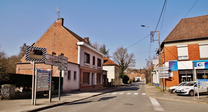 La Commune - Estrée-Blanche