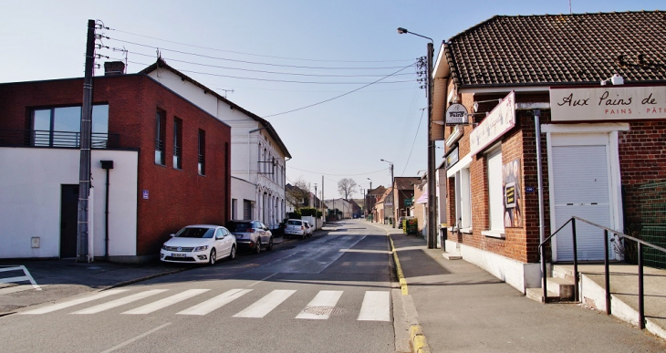 La Commune - Estrée-Blanche