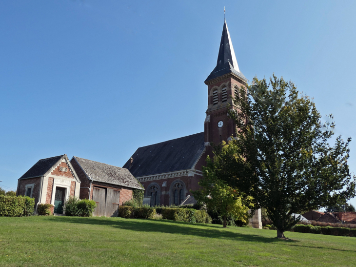 Autour de l'église - Frémicourt