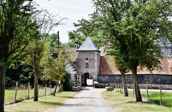 Le Château - Fresnicourt-le-Dolmen