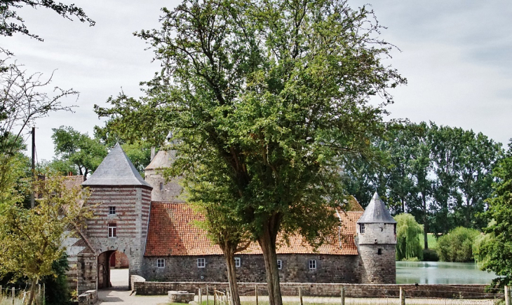 Le Château - Fresnicourt-le-Dolmen