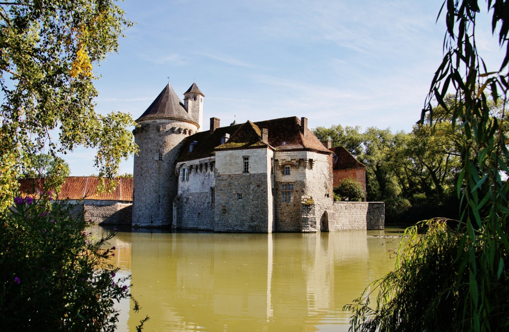 Le Château - Fresnicourt-le-Dolmen